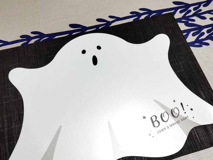 【セリア】1枚あれば、ハロウィンな食卓に!可愛いおばけのランチョンマットはいかが?