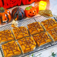 食パンで作る♪スイートパンプキンのチョコかけハロウィンパン