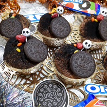 【オレオ×チョコ】ハロウィンの闇夜は恐怖いっぱい!オレオチョコカップケーキ♪