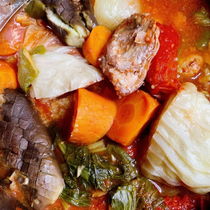 3.圧力鍋で20分くらいでこんな感じです。 鶏肉も柔らかくなってます。