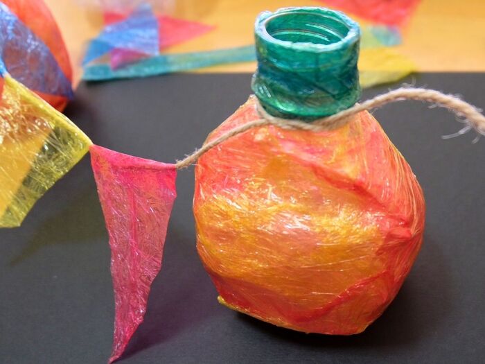 かぼちゃペットボトルも一緒につなげます