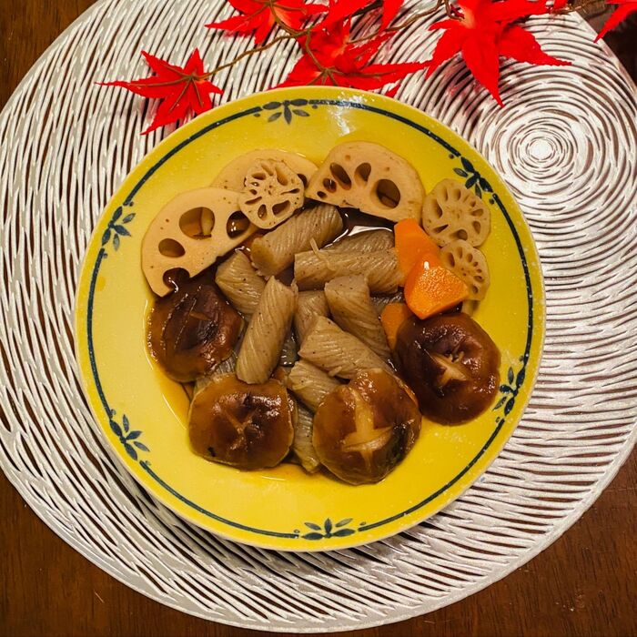 ねじり糸こんにゃくを使って含め煮