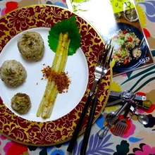 23/45 おにぎりで世界を変える 『デュカ握り whiteasparagus添え』