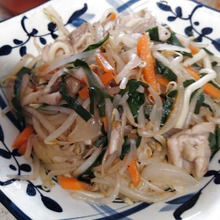 めんつゆで野菜たっぷりの焼きうどん