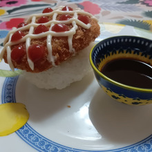 31/45 おにぎりで世界を変える【コロッケ握り、ソースはソース】