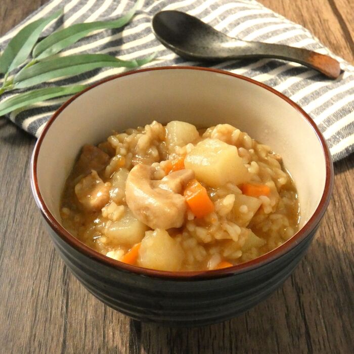 炊飯器で簡単!「具だくさんの和風カレー粥」