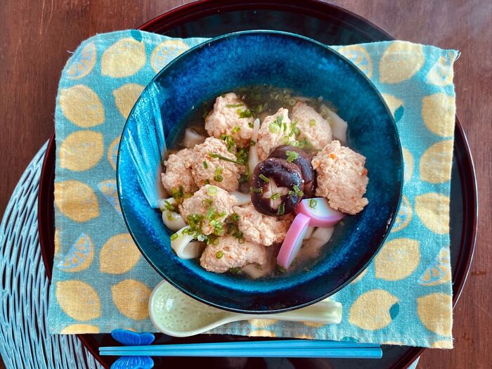鶏団子たっぷり煮込みきしめん