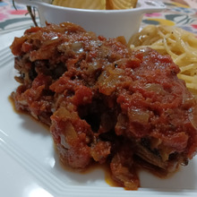 お家launch 本マグロカマのトマト煮込み