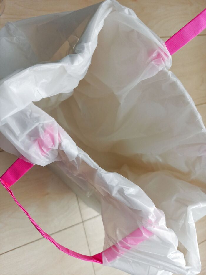 紙袋の形が良い感じです♪