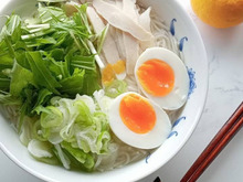 簡単すぎてごめんなさい♡お湯を注ぐだけの柚子塩温そうめん