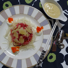 Swiss chardのサラダ仕立て、ナッツクリーミーソース