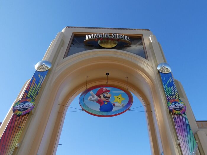 【USJ】入場前に手荷物検査があります!