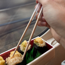 名古屋駅で天むすお弁当