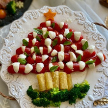 クリスマスに〜ツリー風カプレーゼ