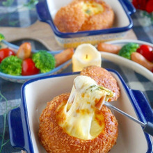 超おすすめ!市販のカレーパンでチーズフォンデュパーティー♪