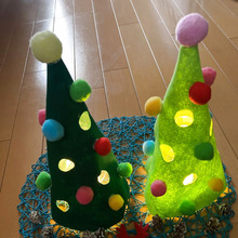 100均LEDキャンドルとフェルトですぐできる!あかり灯る手作りクリスマスツリー^_^