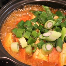 豆腐ランチョンミートチゲ(두부스팸찌개)