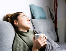 お正月がだるい…。それ「冬季うつ」が原因かも!対策はこの3つです