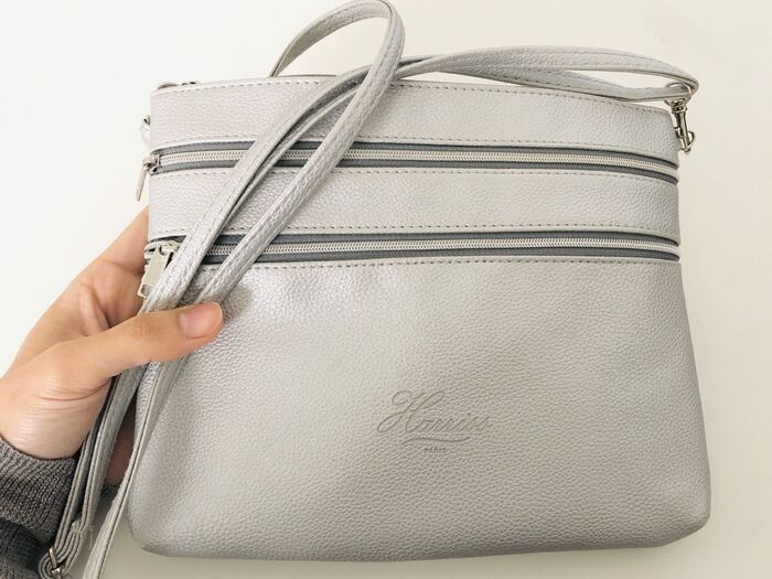 ハリス 整理上手なお出かけ3層ポシェット