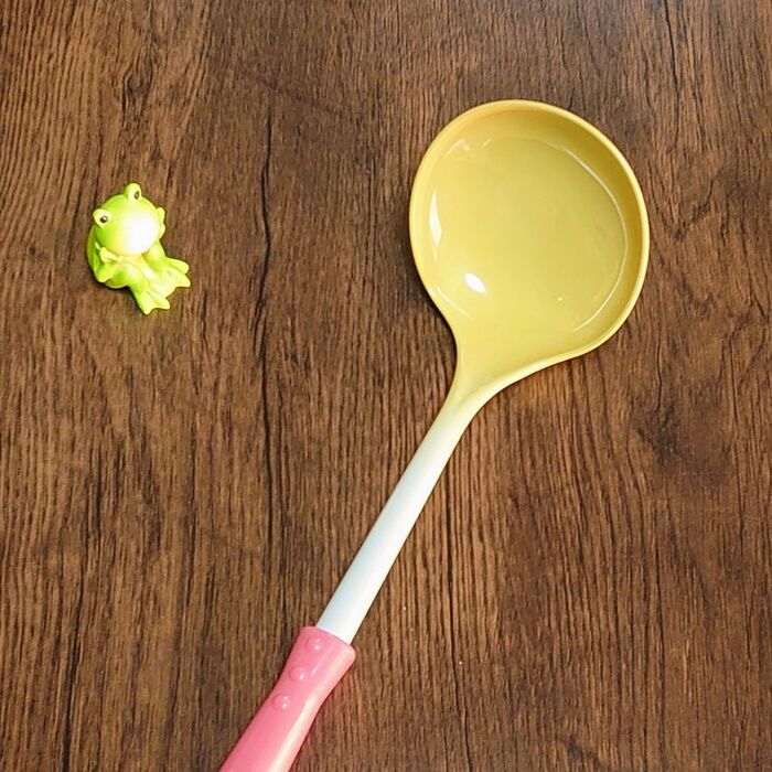 【カレー色に染まったお玉】ありませんか〜!☆知っ得情報☆