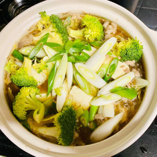 絶品!ブロッコリーが1番美味しい食べ方。もつ鍋