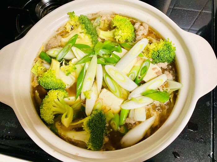 絶品!ブロッコリーが1番美味しい食べ方。もつ鍋