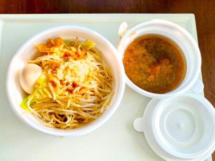 元気が出る!ニンニク、もちもち麺がたまらない!クセになりそう〜
