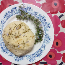 タッパーで混ぜるだけのパン、今朝焼いてみた!!