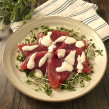 3分で完成!「カツオのにんにくマヨソースかけ」