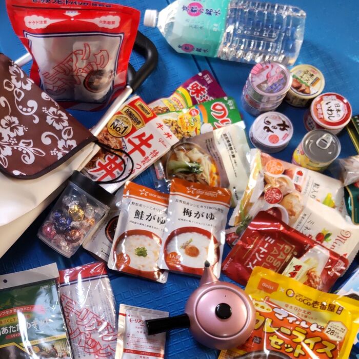 食品類って、最低限の量を揃えるだけでも非常に重くなるんです。