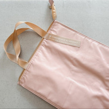 100均で500円でも買いたい!アルミシートの保冷トート