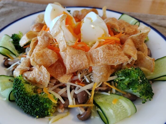 簡単!カフェ風 油揚げ de リボンサラダ