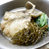 【旬の食材タラ×昆布】ごま味噌風味の煮魚♪