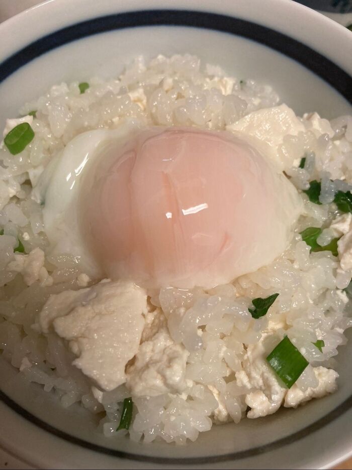 温泉卵があったので乗せたら絶品!最高でした!