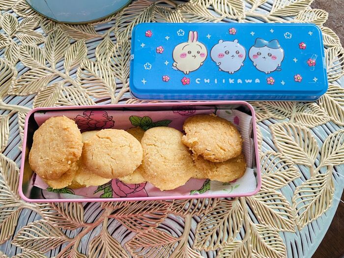 簡単ハンドメイドクッキーを可愛いリサイクル缶に入れる