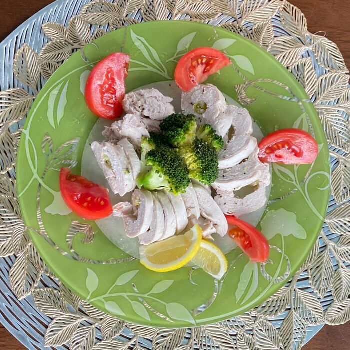 超簡単で美味しいポリ袋で作る鶏ハム!