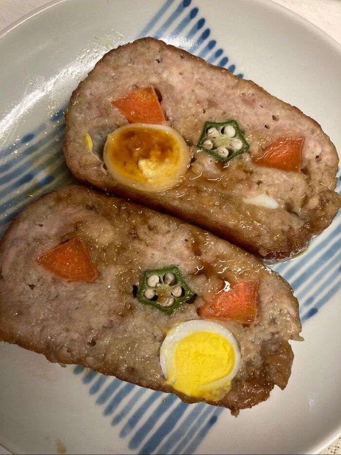 鶏ひき肉と蓮根のもちもちミートローフ♪