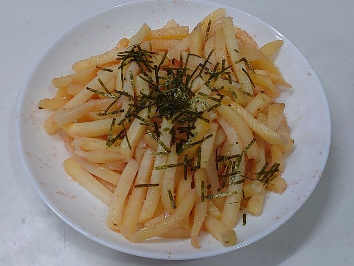 面倒な皮むき不要!!ポテトのたらこソース和え。