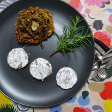 山菜の柚餅子とクランブルナッツ