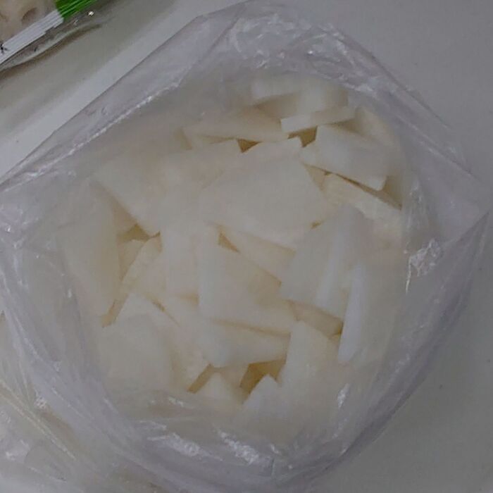 大根を切る。