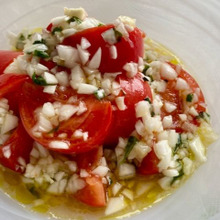 トマトの新玉ねぎマリネ
