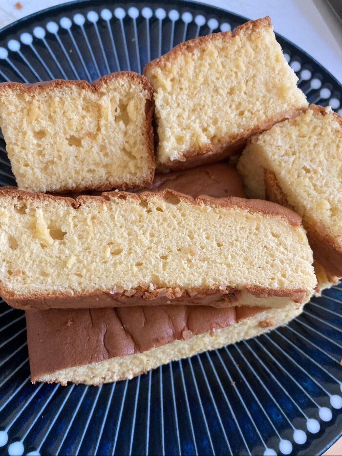 卵いっぱい、ふんわり熱々のカステラが家で焼けます♪