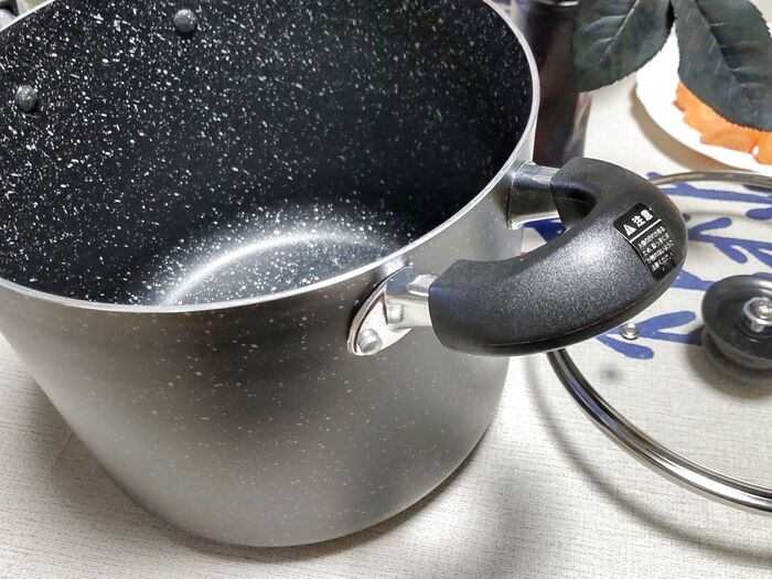 この春お鍋を新調する方へ!カレー鍋に最適!マーブルコートの寸胴鍋!