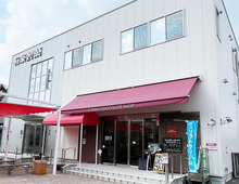 【ブラックサンダー工場直営店】地域限定品を入手可能!有楽製菓の激アツ店舗へ潜入してみた