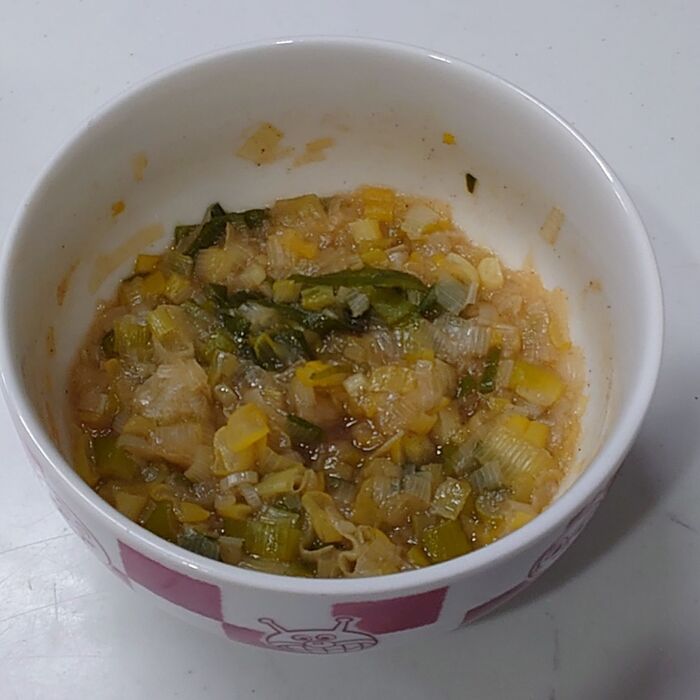 ネギダレを作る