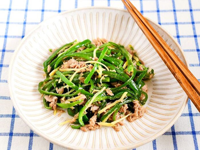 【万能おだしで作るピーマンとツナの炒めもの】便利な野菜だし使用!