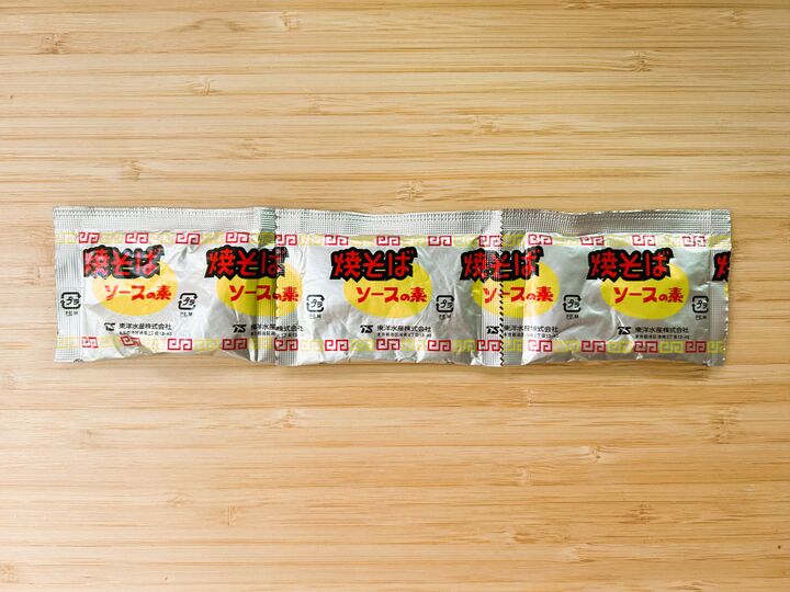 焼きそばの粉末ソース、余ってない? いつもの料理がズルいほど簡単にスパイシー&うまうま!もはや万能調味料の域♡