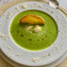 にらだってパンと合う!鮮やかグリーンの「にらポタージュ」