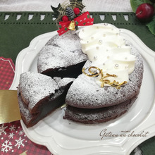【濃厚なのに軽い】ヤミツキ必至!濃厚ガトーショコラ~クリスマスバージョン~