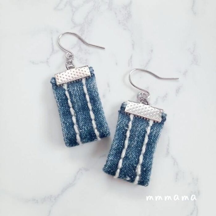 【ベルトループのピアス】